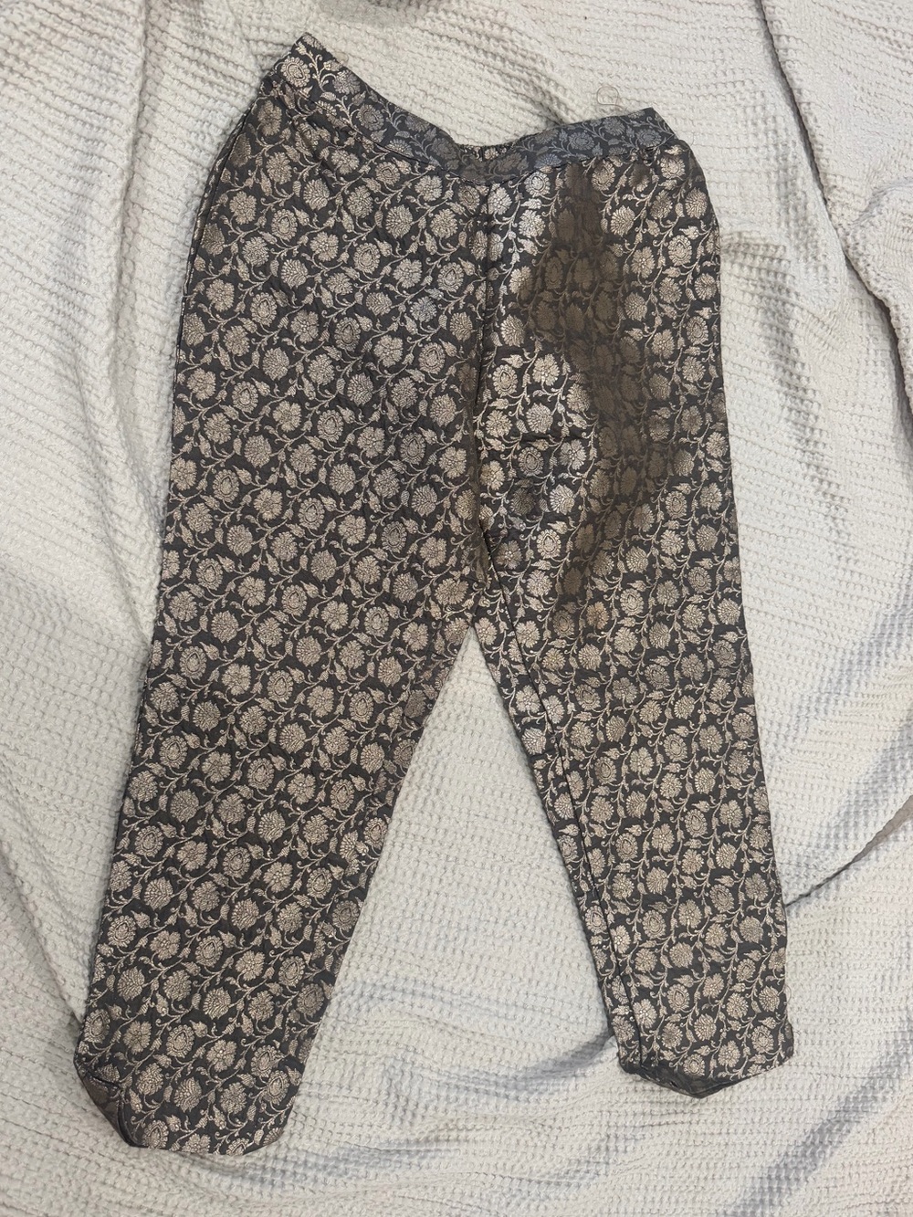 Brocade trouser - Size 12 - fit for 5’ height women